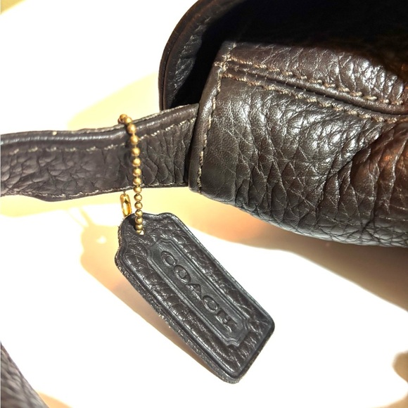 Coach vintage pebbles leather Dark Brown Leather Crossbody Bag - Picture 4 of 10
